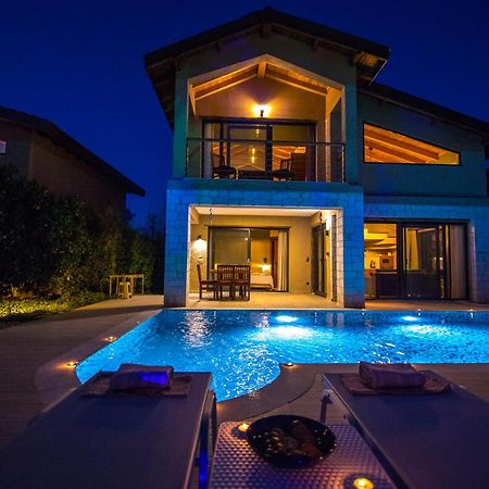 Volans Suites Villas فتحية الغرفة الصورة